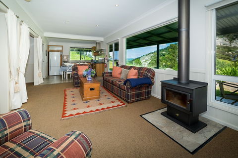 The Bryn At Tilba Family Cottage - ACT Tourism 6