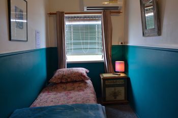 Aussie Way Backpackers - ACT Tourism 1