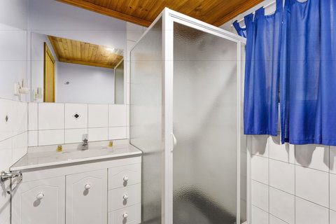 North East Rest Awhile Bed & Breakfast - ACT Tourism 5