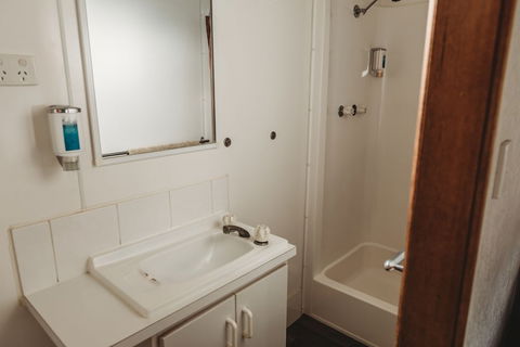 G'day Parks Ararat - ACT Tourism 0