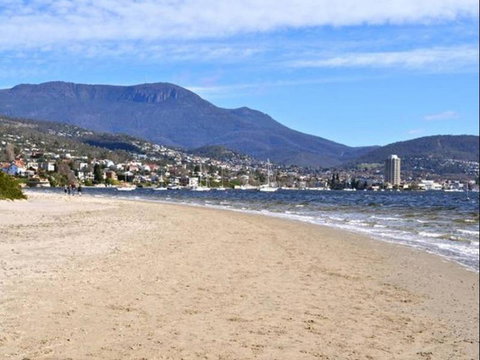 Mellowtrees Accommodation - ACT Tourism 6