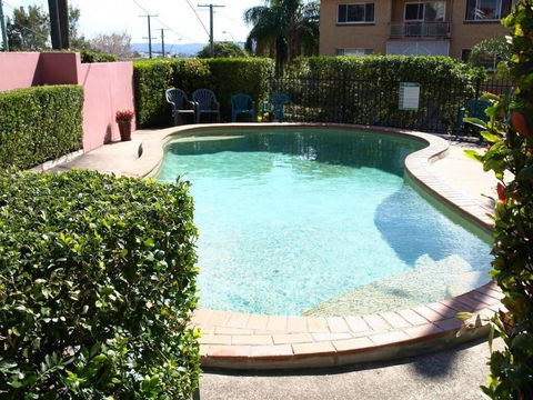 AAA Albion Manor Apartments And Motel - ACT Tourism 6