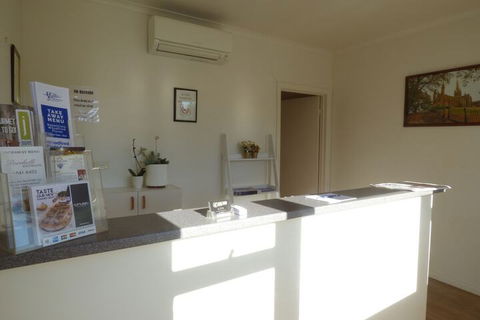 Calder Family Motel - ACT Tourism 7