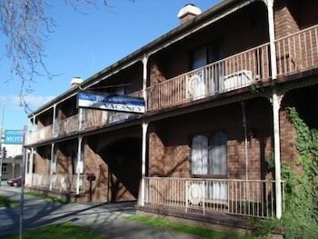 Albury Townhouse Motel - ACT Tourism 1