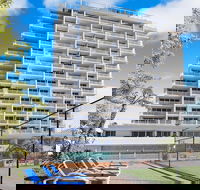 Elouera Tower Beachfront Apartments - ACT Tourism