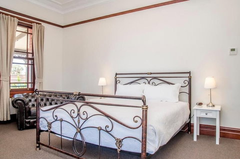 Streaky Bay Hotel Motel - ACT Tourism 1