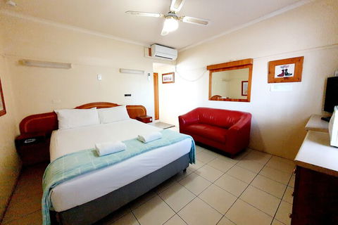 Ardeanal Motel West Wyalong - ACT Tourism 6