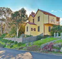 Two Story Bed  Breakfast - ACT Tourism