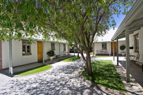 Tanunda Cottages - ACT Tourism 1