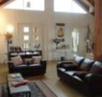 Outlook Hill Pavilion suites  Spa Cottages - ACT Tourism