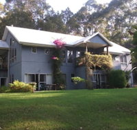 Lakeshore Lodge - ACT Tourism