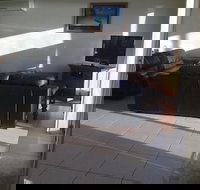 Christies No 1 Esplanade - ACT Tourism