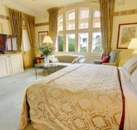 Simpson of Potts Point - ACT Tourism