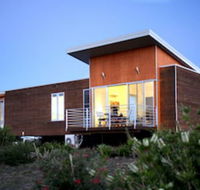 Eco-luxe at Mount Avoca - ACT Tourism