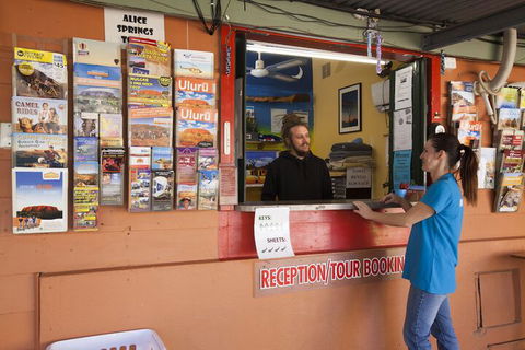 Alice Lodge Backpackers - ACT Tourism 4