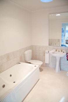 Yarra Glen Racecourse Apartments - ACT Tourism 2