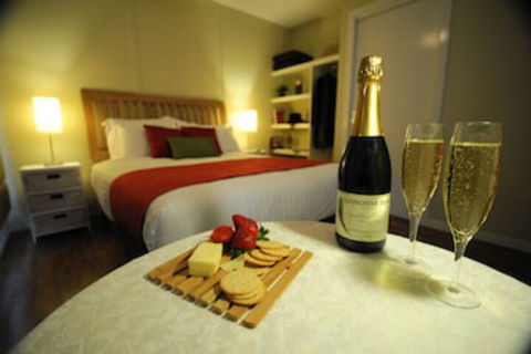 Gisborne Peak Winery Cottages - ACT Tourism 0