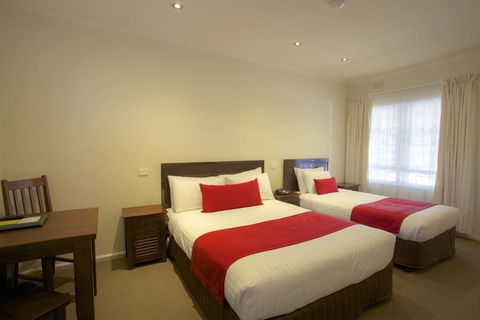 Amaroo Motel - ACT Tourism 4