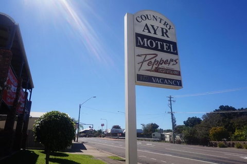 Country Ayr Motel - ACT Tourism 0