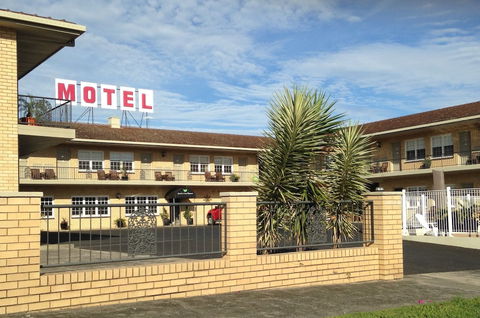 Casino Motor Inn - ACT Tourism 3