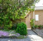 BOUTIQUE STAYS Sandyside Sandringham Villa Units - ACT Tourism