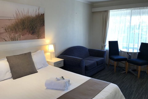 Robetown Motor Inn & Apartments - ACT Tourism 6