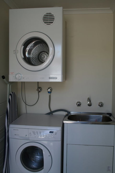 Moonah Central Apartments - ACT Tourism 5