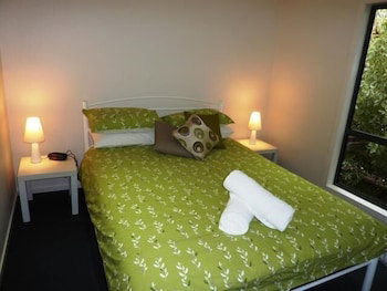 Garden Of Eden Caravan Park - ACT Tourism 5