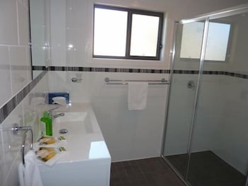 Garden Of Eden Caravan Park - ACT Tourism 2