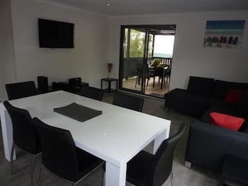 Garden Of Eden Caravan Park - ACT Tourism 6