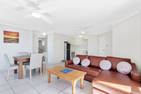 Langley Park Apartments - ACT Tourism 6
