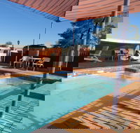 Bishop's Lodge Motor Inn - ACT Tourism