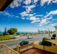 Esplanade Apartments at West Beach - ACT Tourism