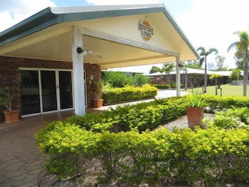 Heritage Lodge Motel - ACT Tourism 4