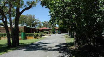 Acclaim Kingsway Tourist Park - ACT Tourism 3