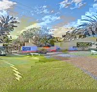 Acclaim Pine Grove Holiday Park - ACT Tourism