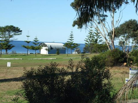 Blue Waters Four - ACT Tourism 1