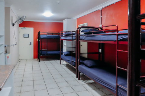 Brisbane Backpackers Resort - Hostel - ACT Tourism 5