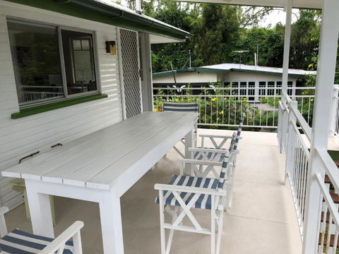 Daggoombah Holiday Home Magnetic Island - ACT Tourism 1