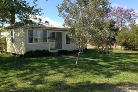 Trefolly Olive Cottage - ACT Tourism 1