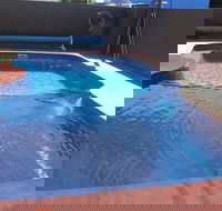 Saltbush Motor Inn - ACT Tourism