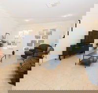 Colonial Court Villas - ACT Tourism