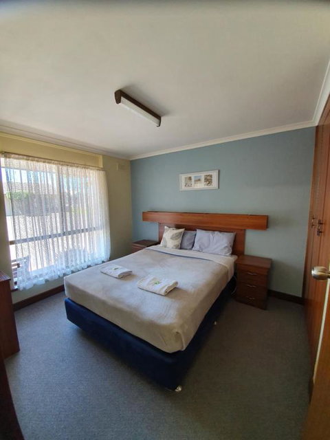 Beachport Motor Inn - ACT Tourism 5