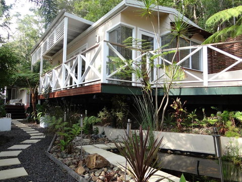 Eumundi Yacht Club B & B - ACT Tourism 6