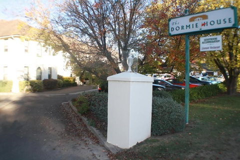 The Dormie House - On The Golf Course - ACT Tourism 2
