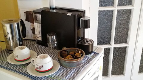 Andavine House Bed & Breakfast - ACT Tourism 4