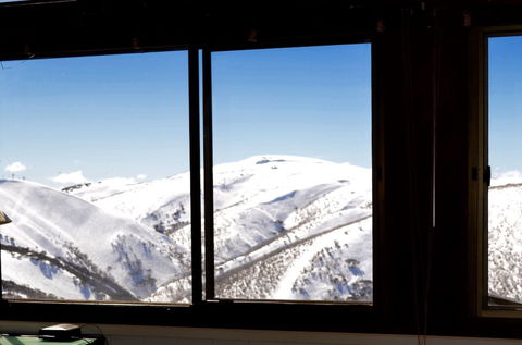 Arlberg Hotham - ACT Tourism 1