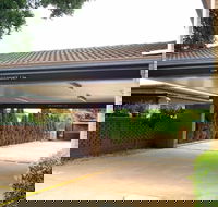 A Raceview Motor Inn - ACT Tourism