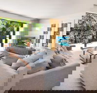 Bayona - ACT Tourism