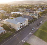 Port Elliot Beach House YHA Hostel - ACT Tourism